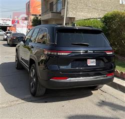 جيب جراند شيروكي